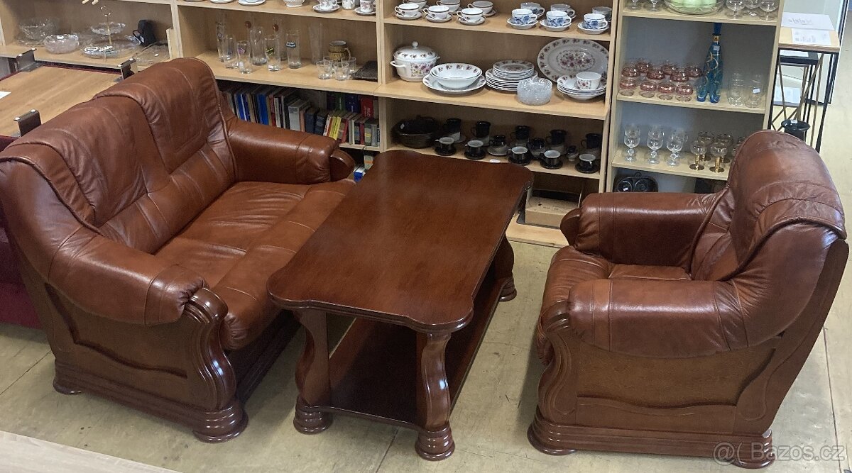 Sedací souprava 2+1 s konferenčním stolem - 2