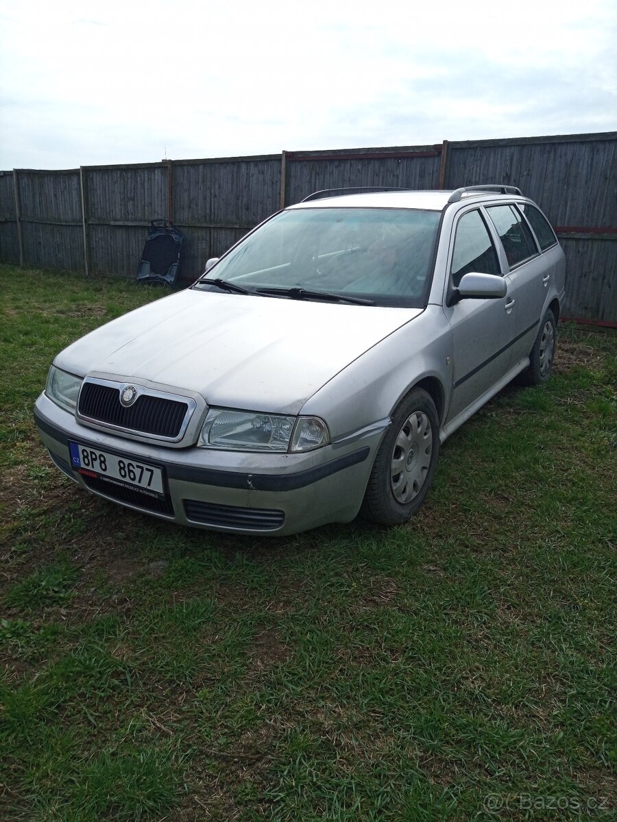 škoda octavia 2.0 benzín automat 2001 climatronic - 2