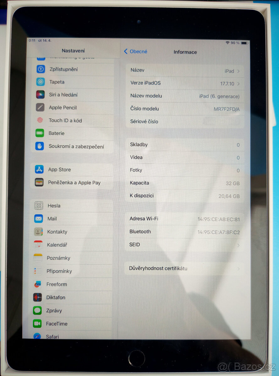 Apple iPad 9,7" 6. generace, 32GB - 2