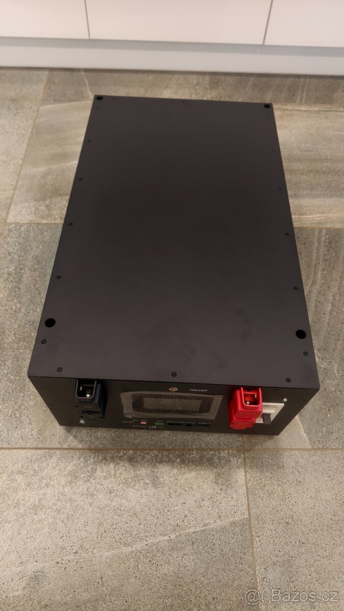 LiFePO4 bateriový box s nejnovější BMS JK V19 - 2