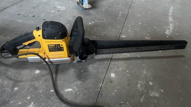 Dewalt DWE397 pila alligator na keramické zdivo - 2