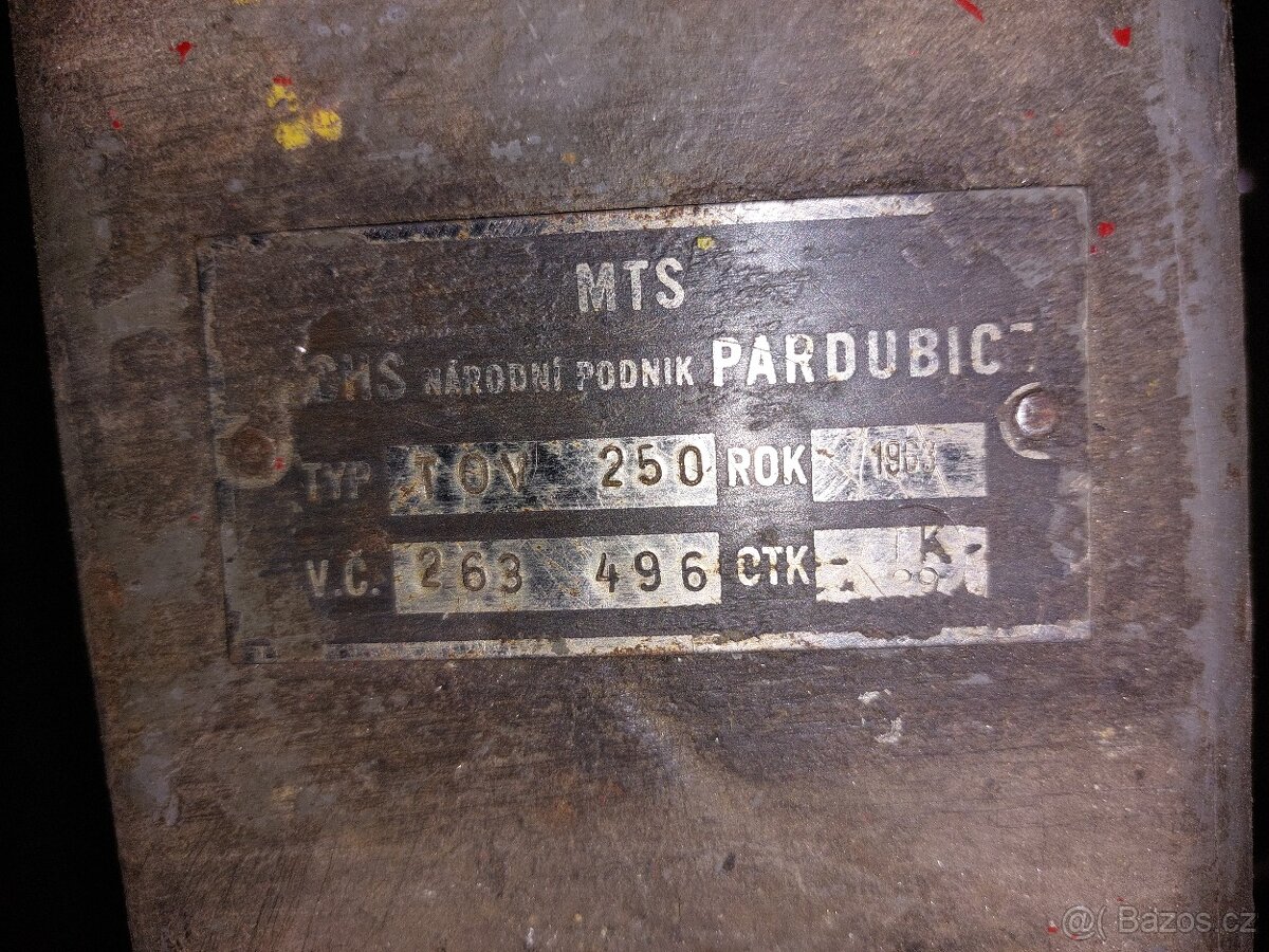 převodovka z výtahu - 2