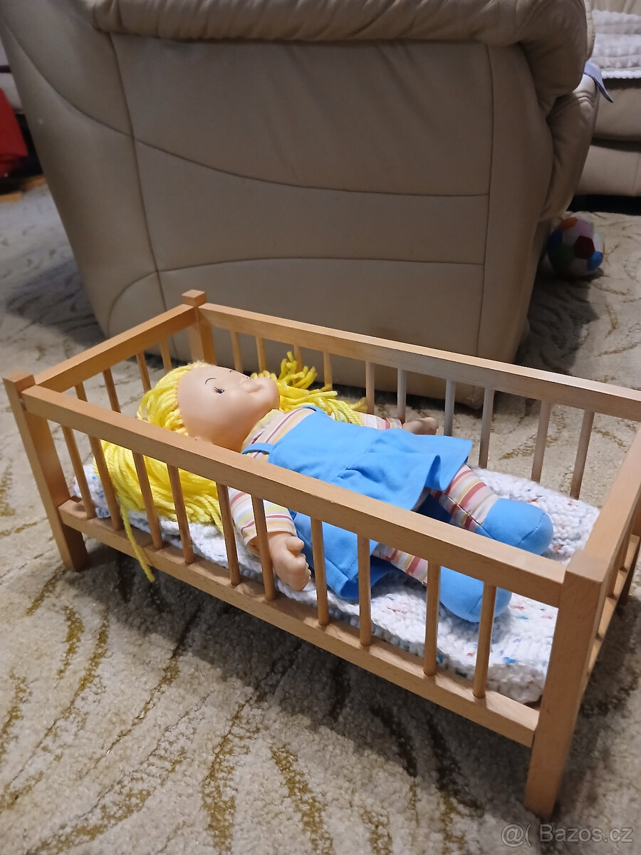 Postýlka pro panenky - 2