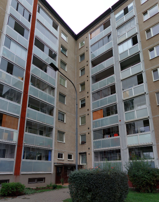 Bohumín-Tovární 422 BYT 3+1 82m2 - minimální náklady - 2