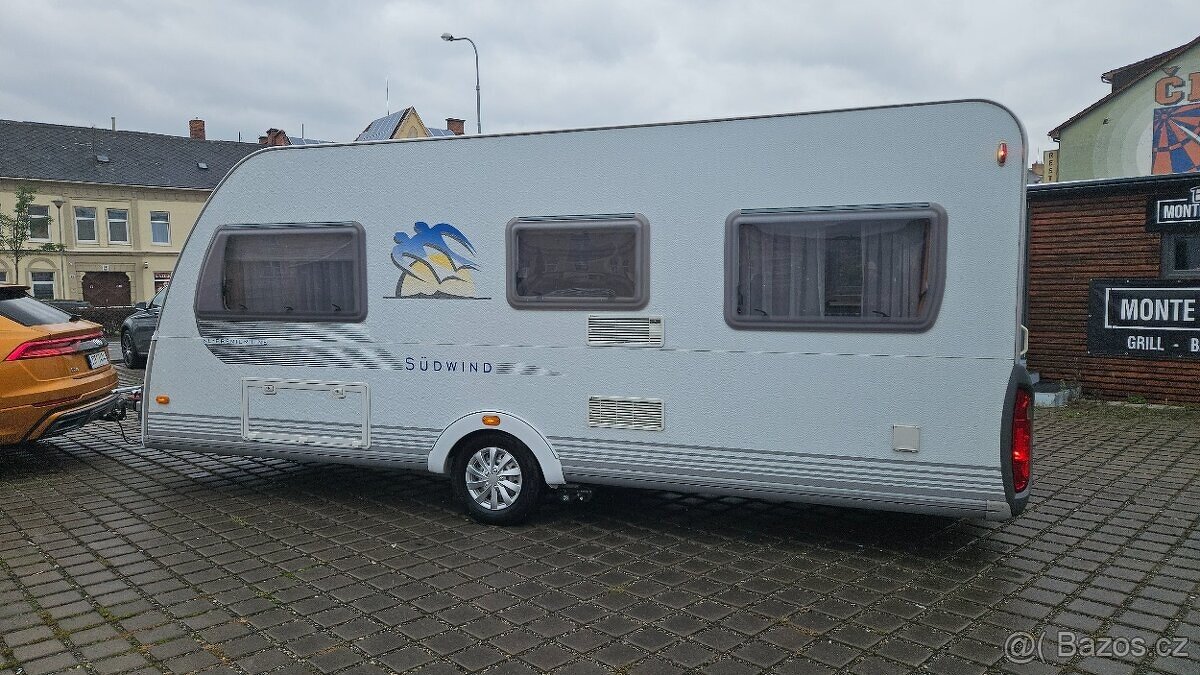Karavan Knaus Sudwind FU 500, r.2009, mover, markyza - 2