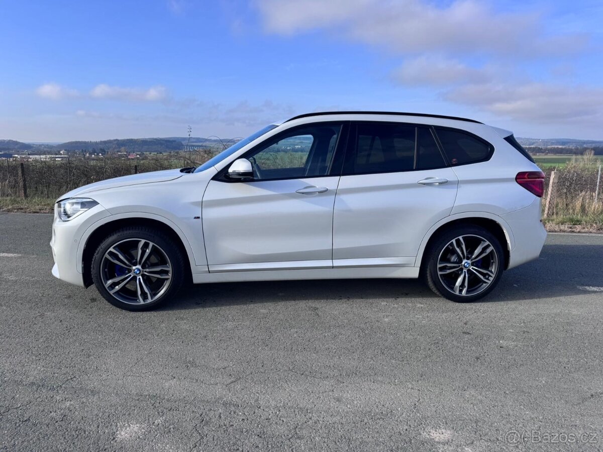 BMW X1 18d S-Drive M-paket - 2
