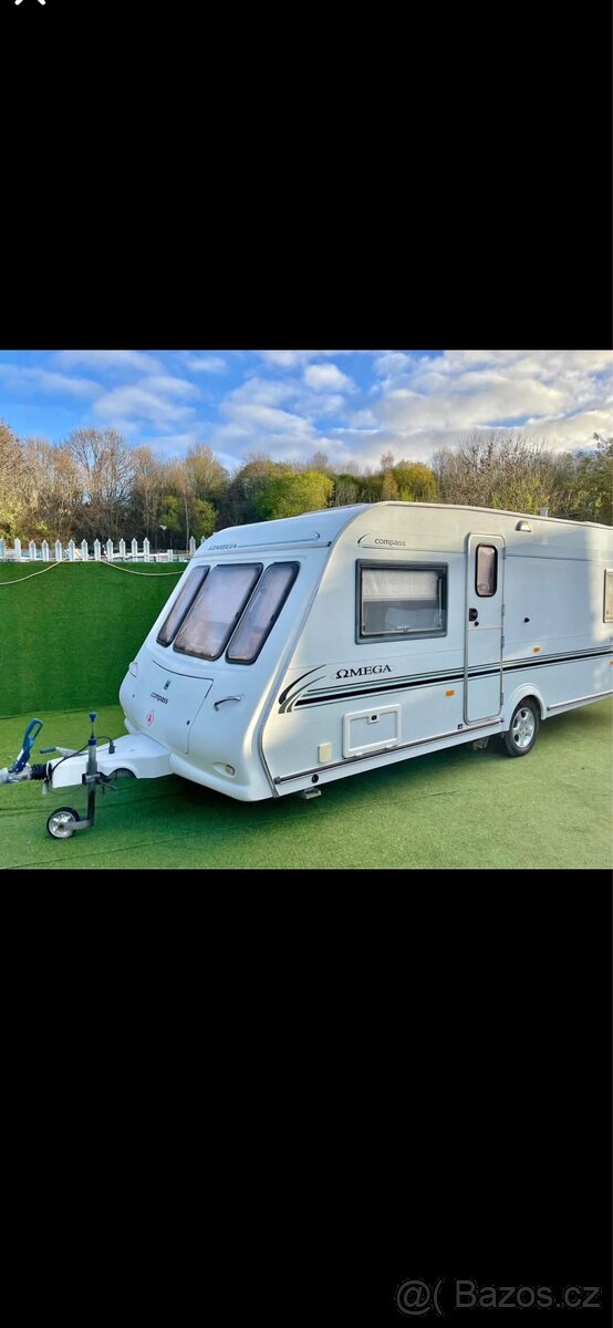 Prodám Karavan - Pojezd - Pevná postel - 4 lůžko - 2