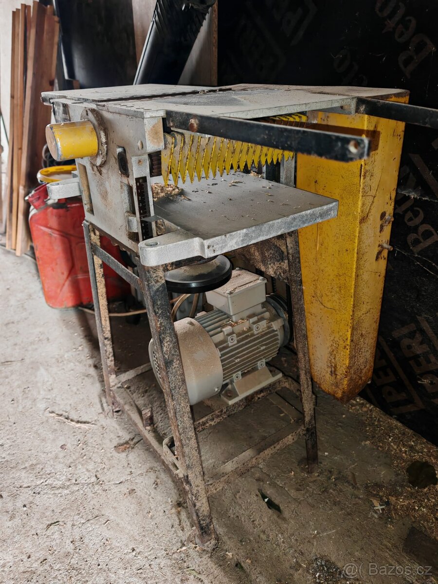 kombinovaný dřevoobráběcí stroj UMDS2A - 2