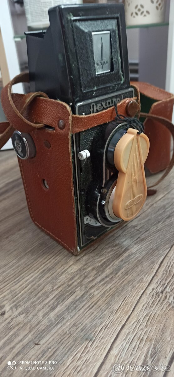 Fotoaparáty -různé stáří - 2