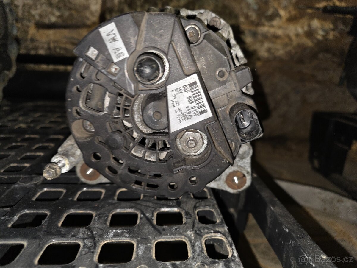 Prodám Alternátor ze Škody Octavie 2 RS - 2