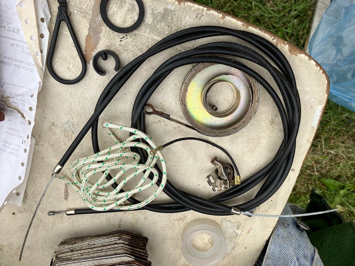 sekačka mf 70 - díly - 2