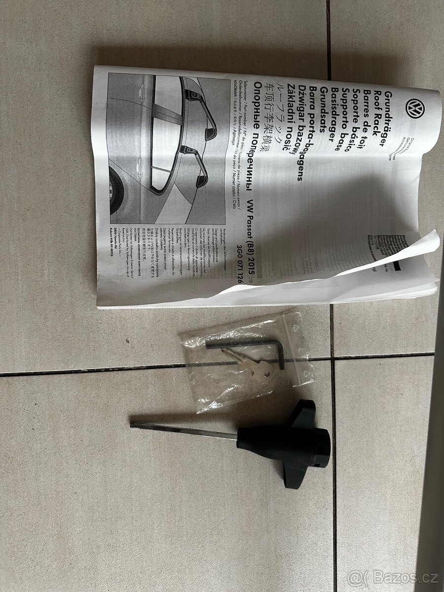 Originál střešní příčníky VW Passat B8 sedan - 2