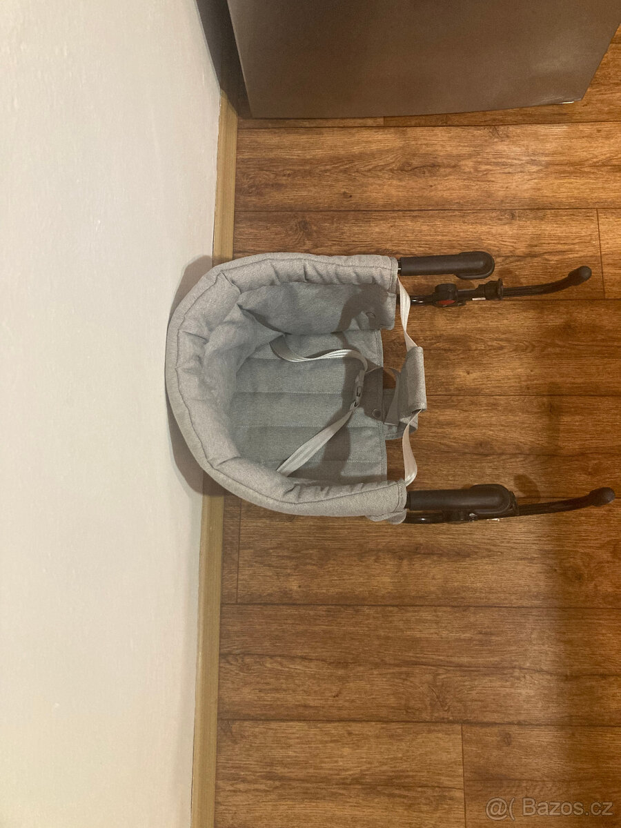 sedačka/židlička,upevnění na stůl - 2