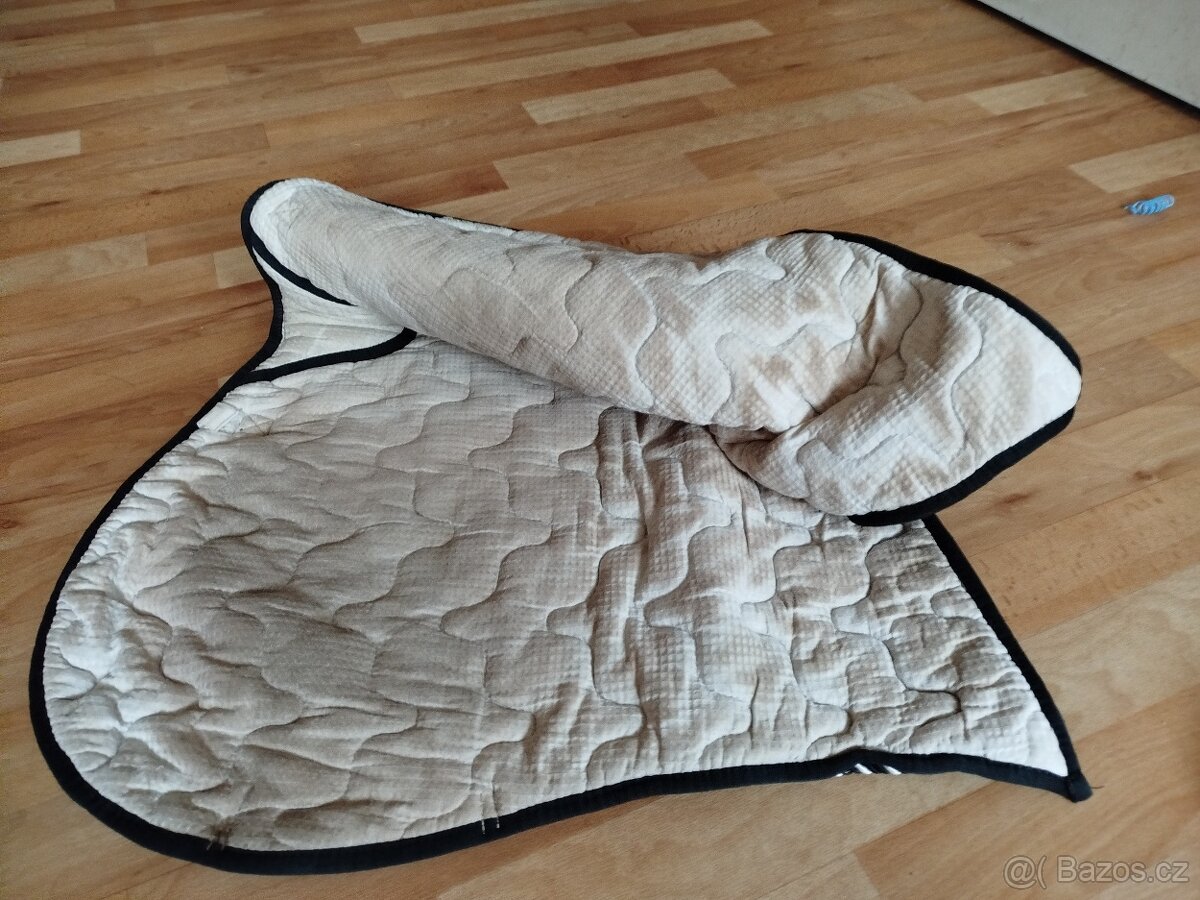 Podsedlova dečka pony - 2