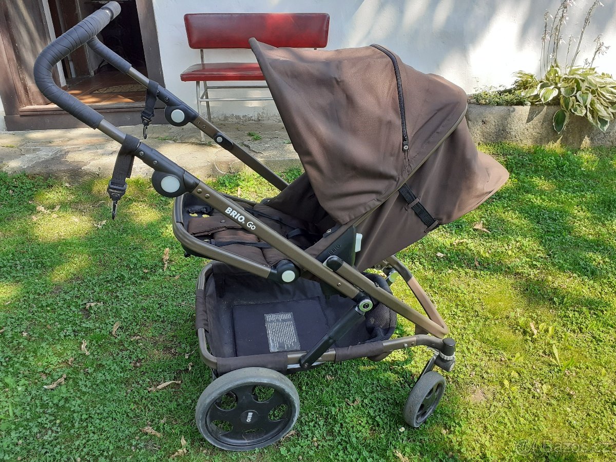 Kočárek Brio - 2