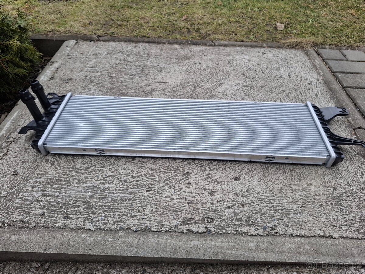 Vw transporter T6, T6.1 chladič voda - 2