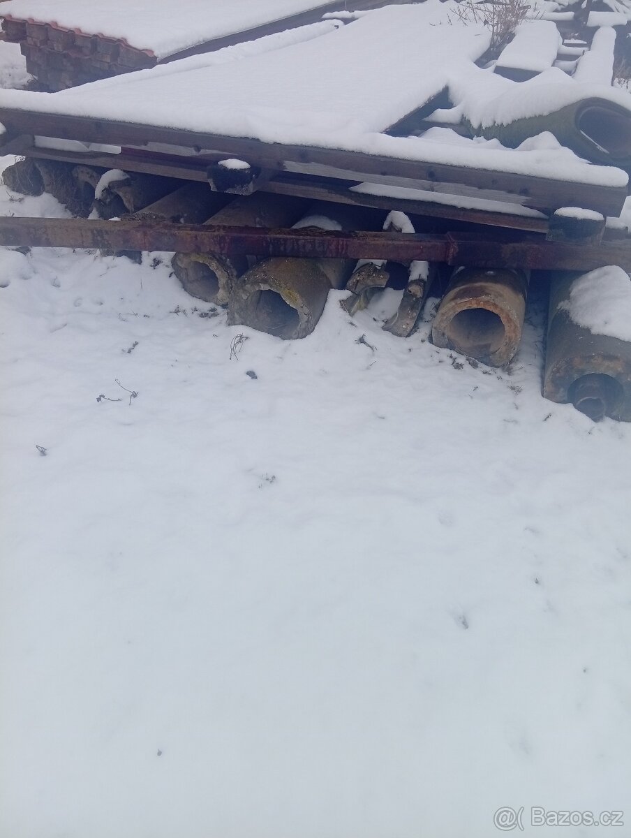 Materiál na kolnu - 2