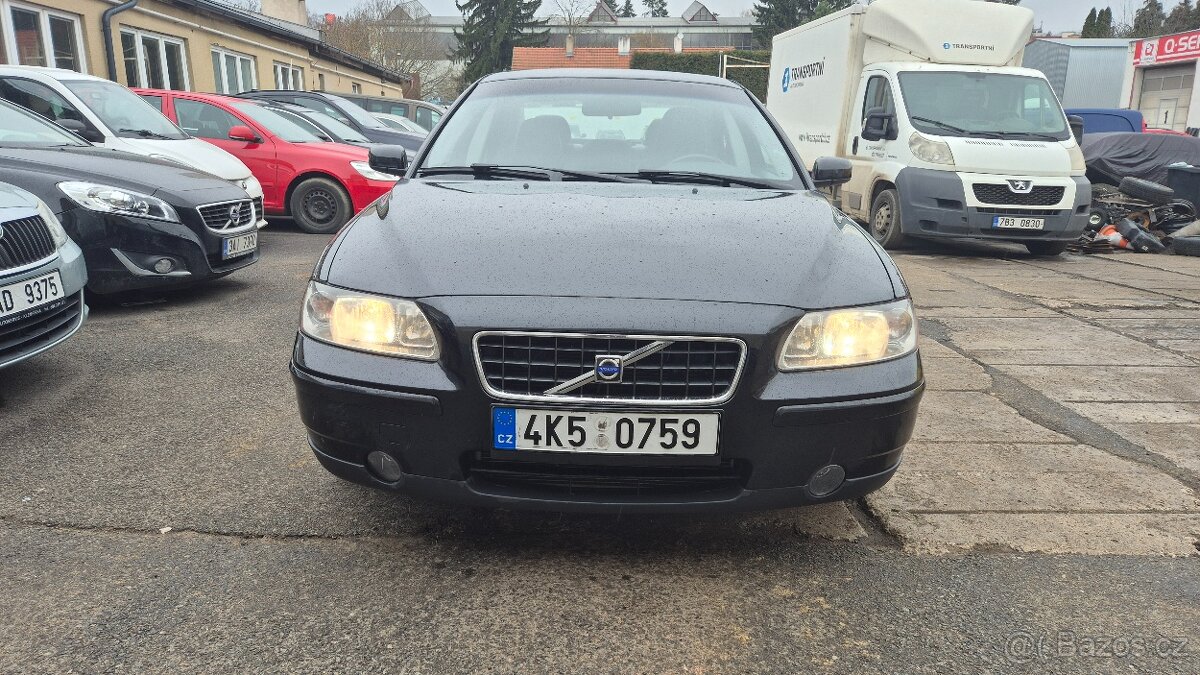 VOLVO S60 2.4 D - 2