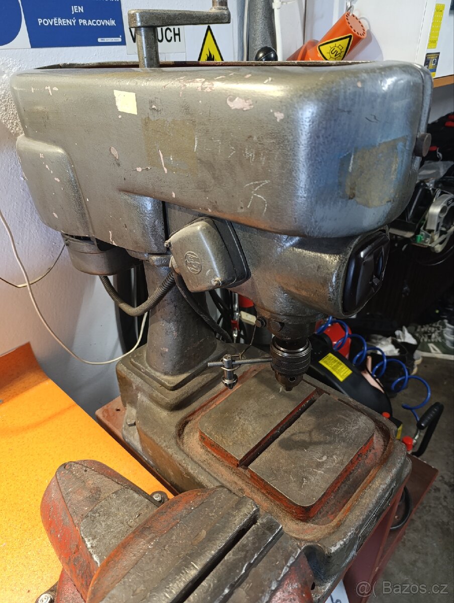 Stojanová vrtačka - 2