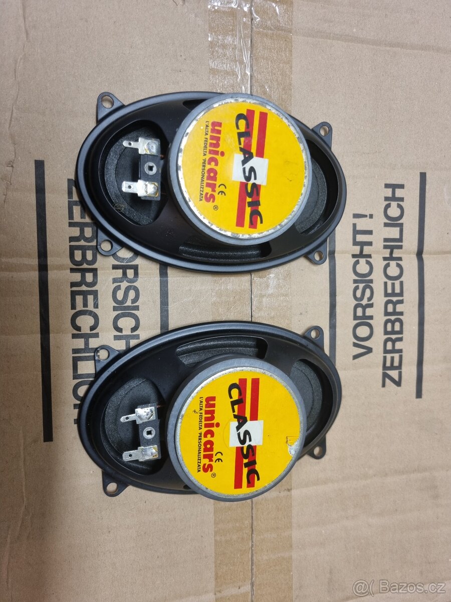 Zadní repro Škoda Octavia Combi 1 - 2