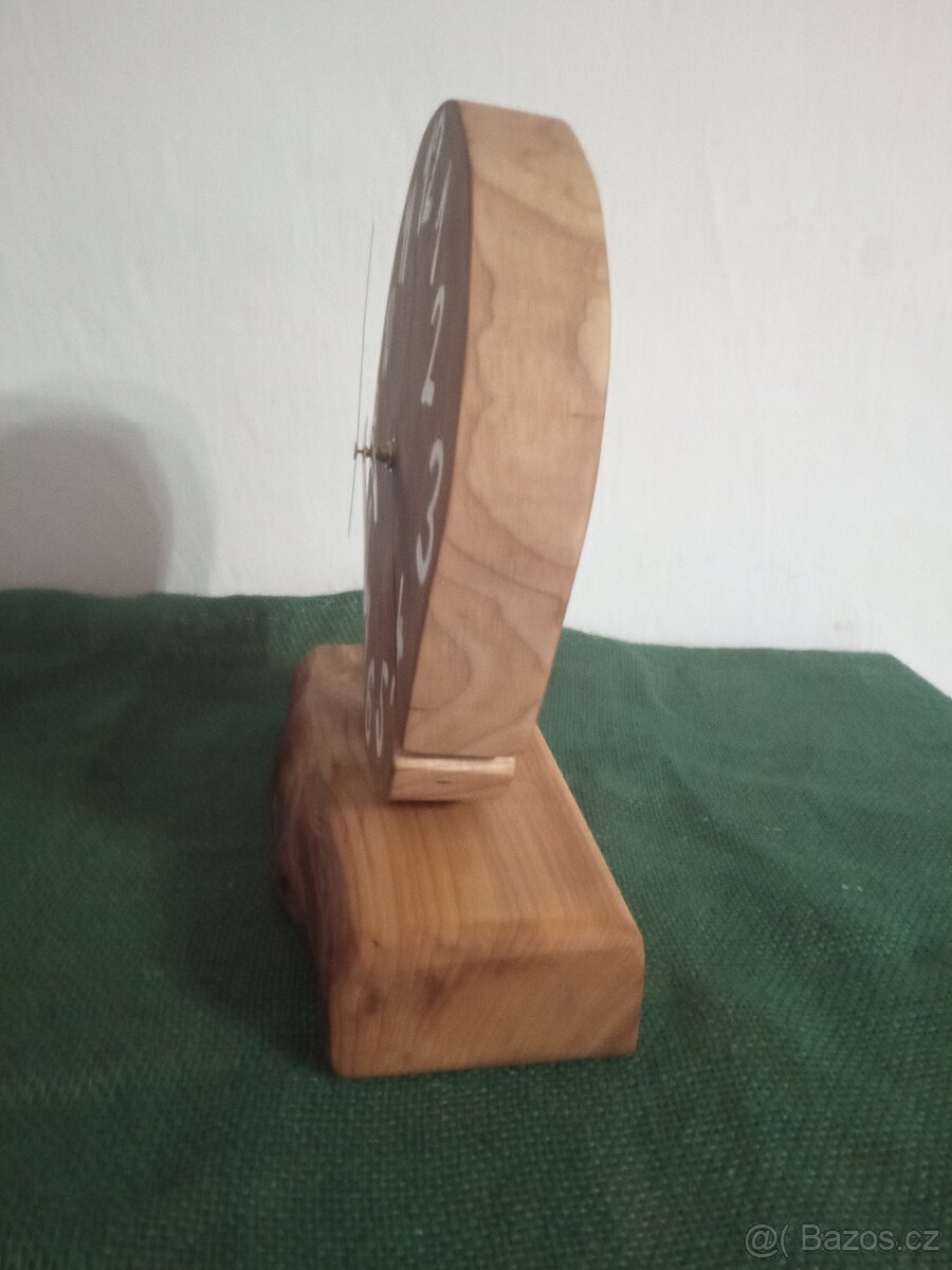 dřevěné hodiny - 2