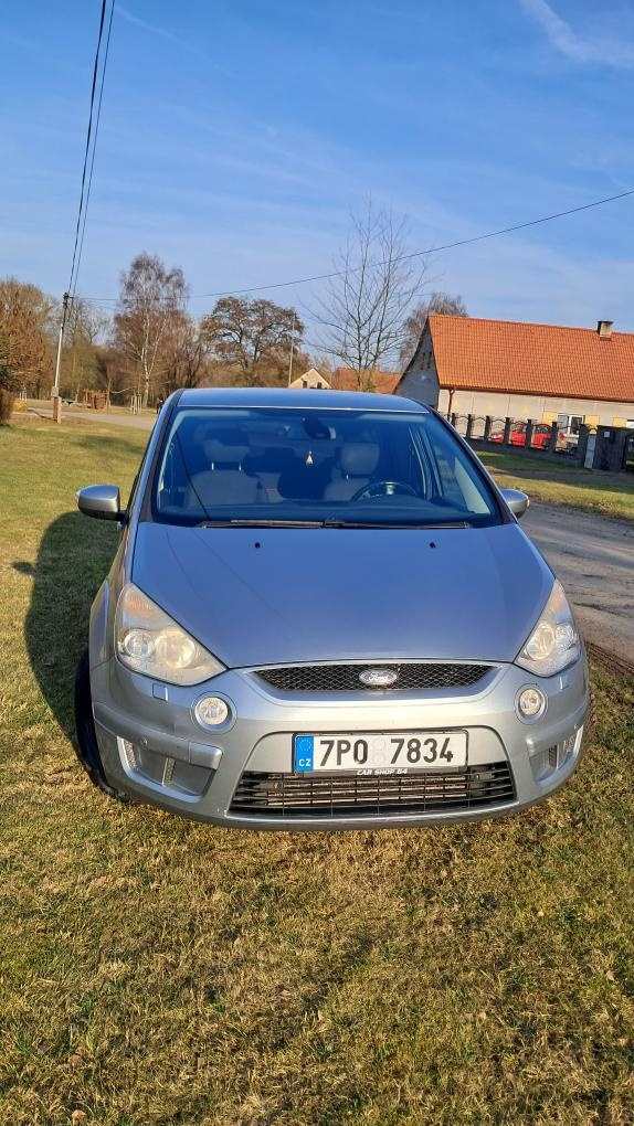 Ford S - Max 2009 - nová technická - 2