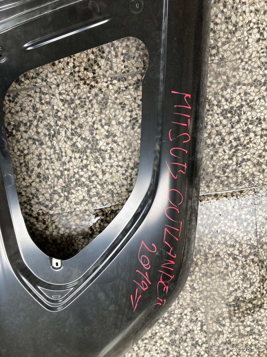 Mitsubishi Outlander - r.2019 - 2