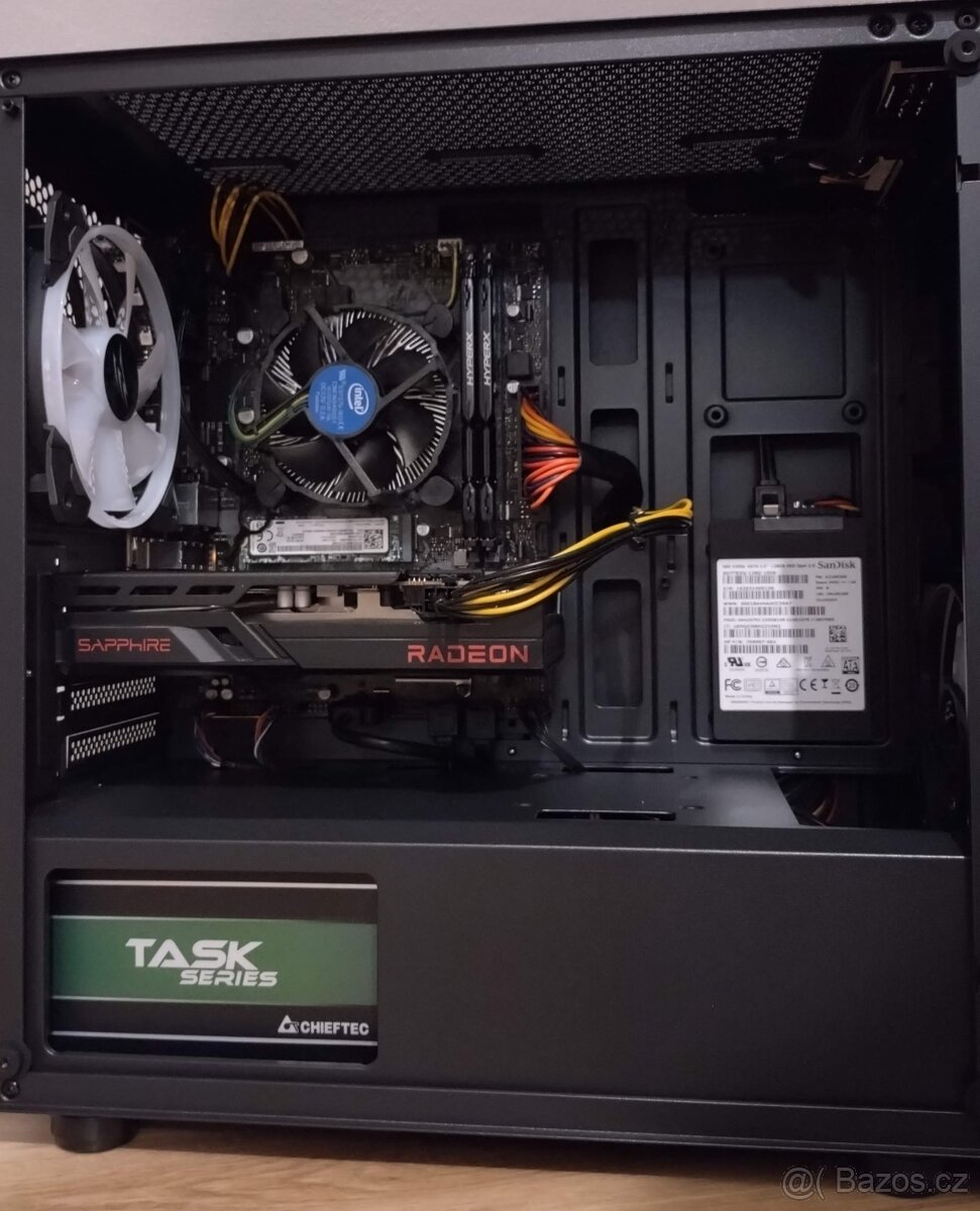 Herní PC s i5-9400F, RX 6600 a 23" 1080p monitorem - 2