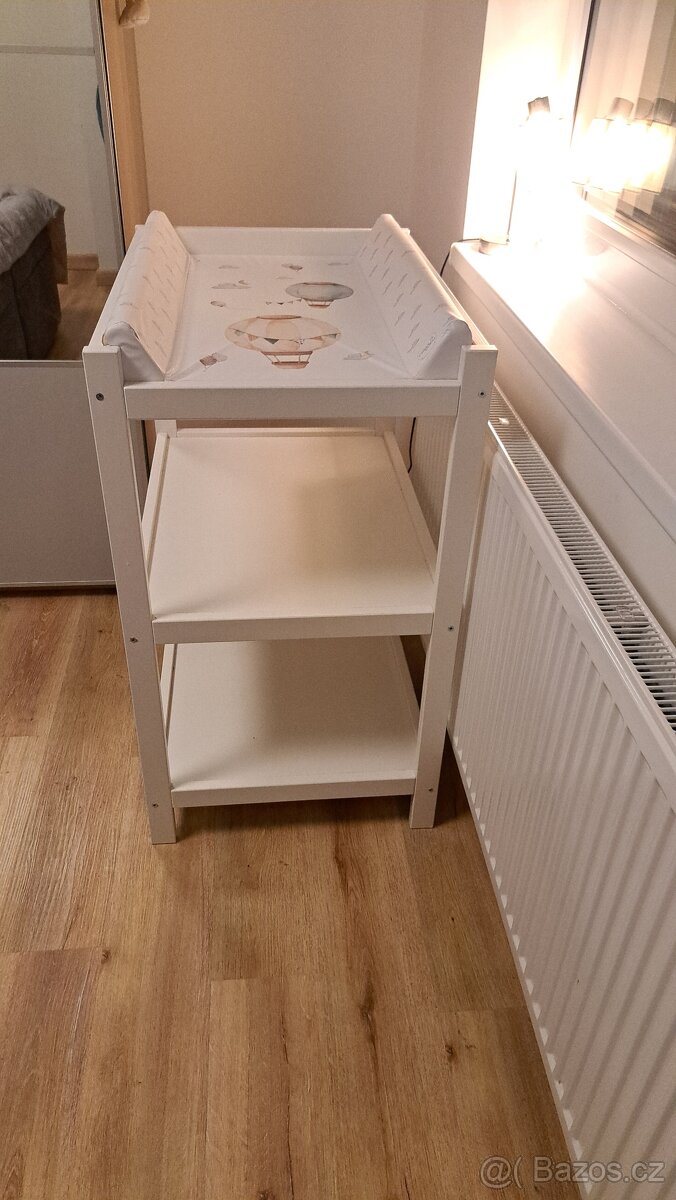 Přebalovací pult - 2