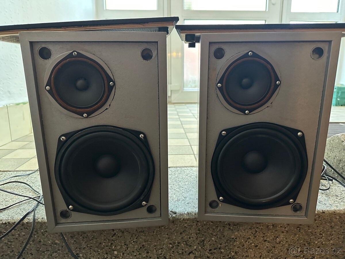 Repro Tesla 9204 - 2