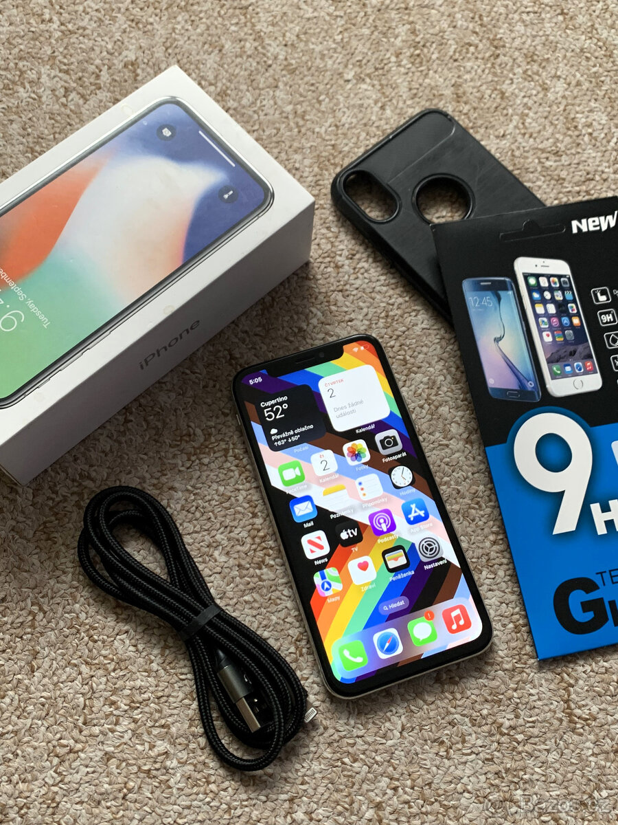 Apple Iphone X - 64GB - Silver - PĚKNÝ STAV - 2