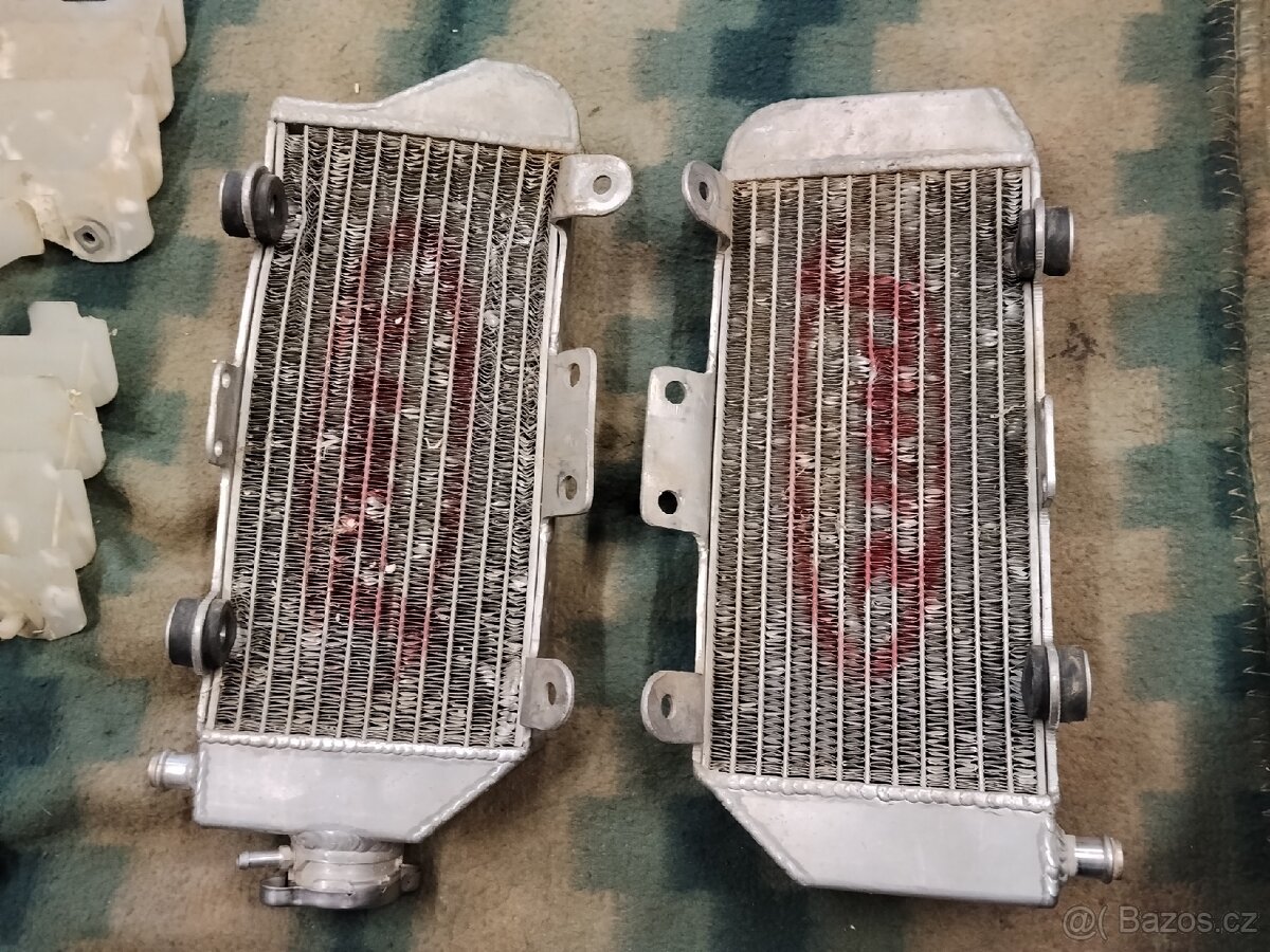 Prodám chadiče YZF 250 - 2