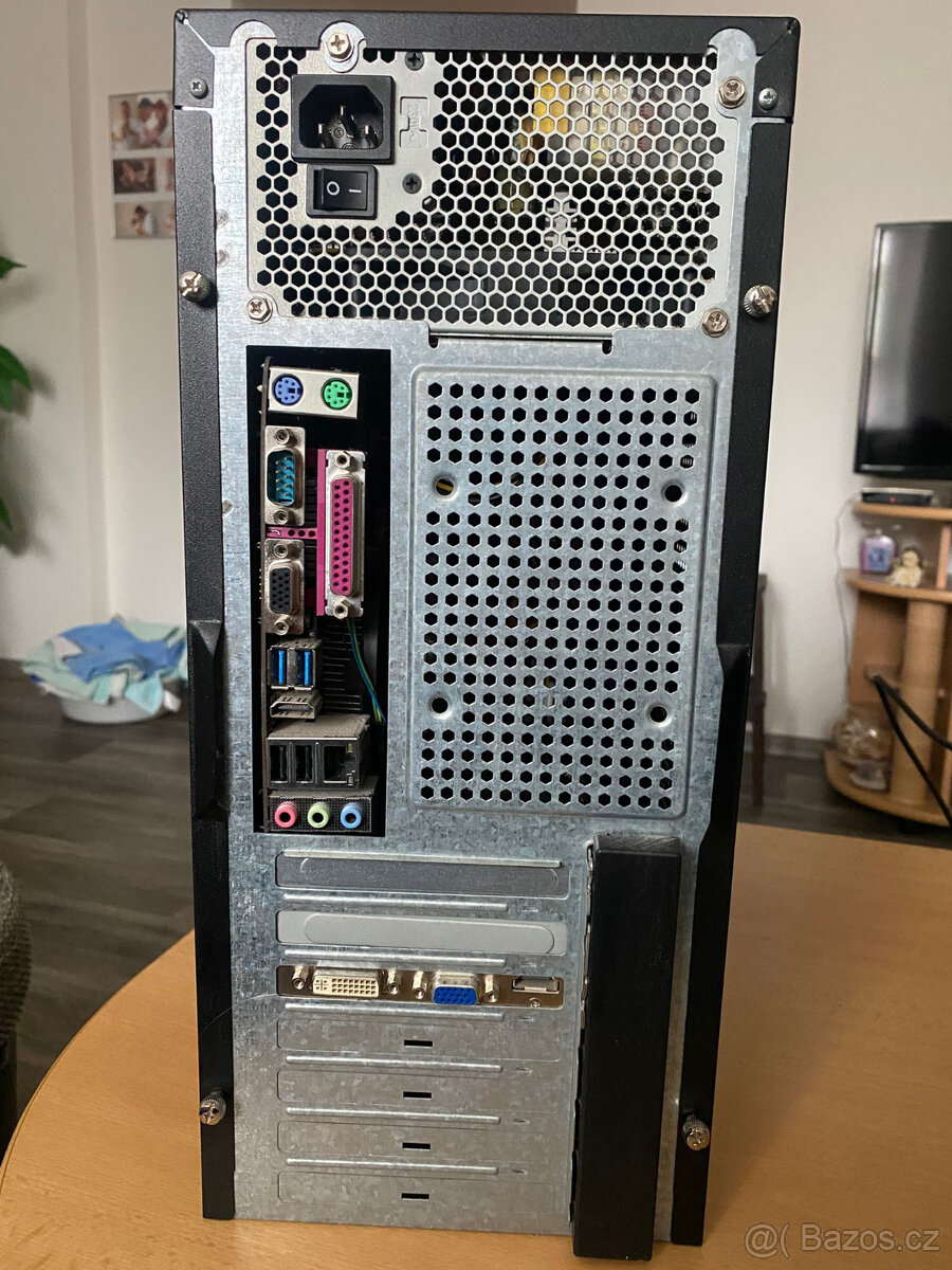 Kompletní sestava stolní PC - 2