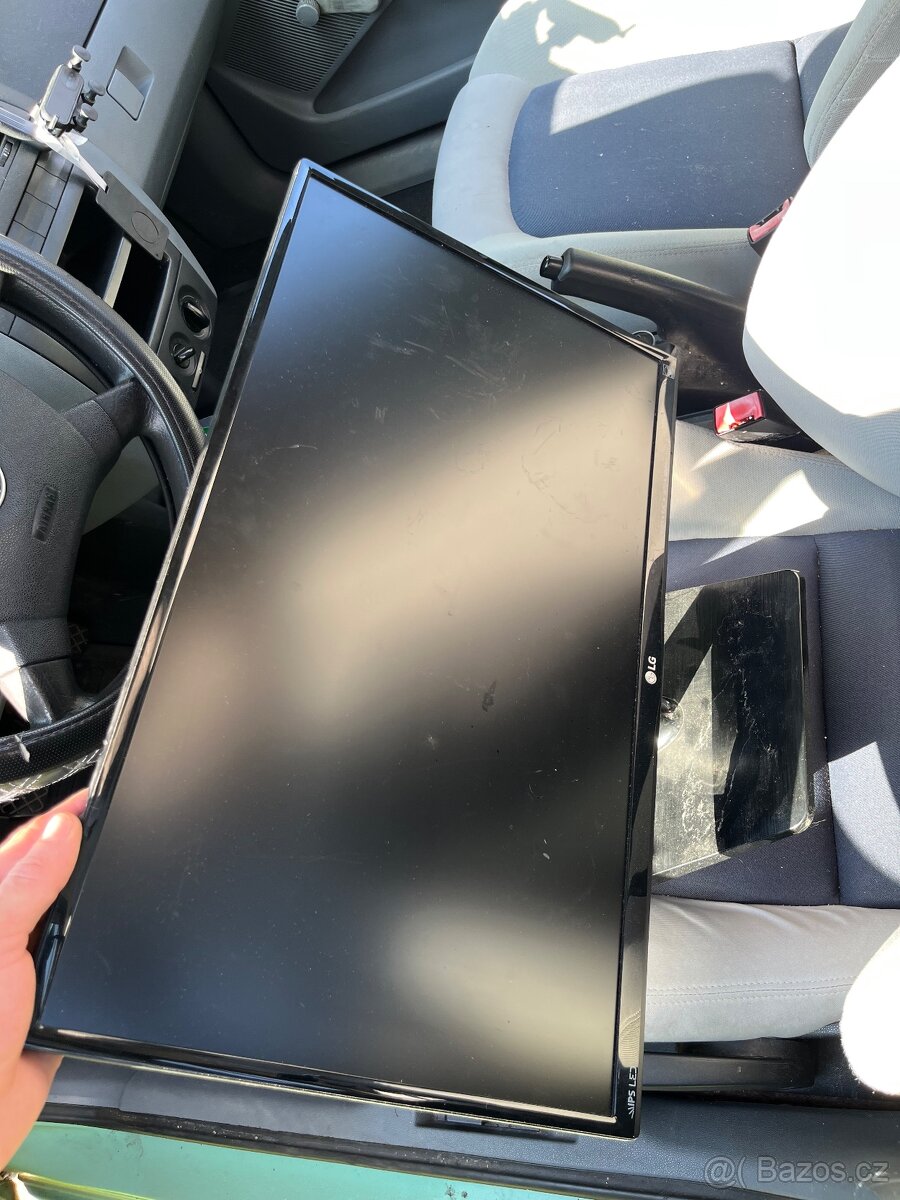 Full HD monitor - 2