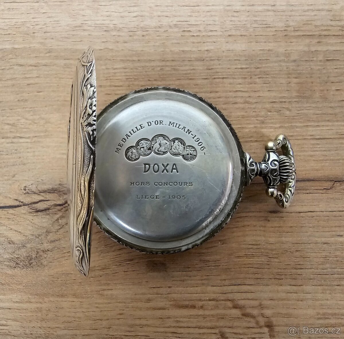 Velké kapesní hodinky DOXA - 2