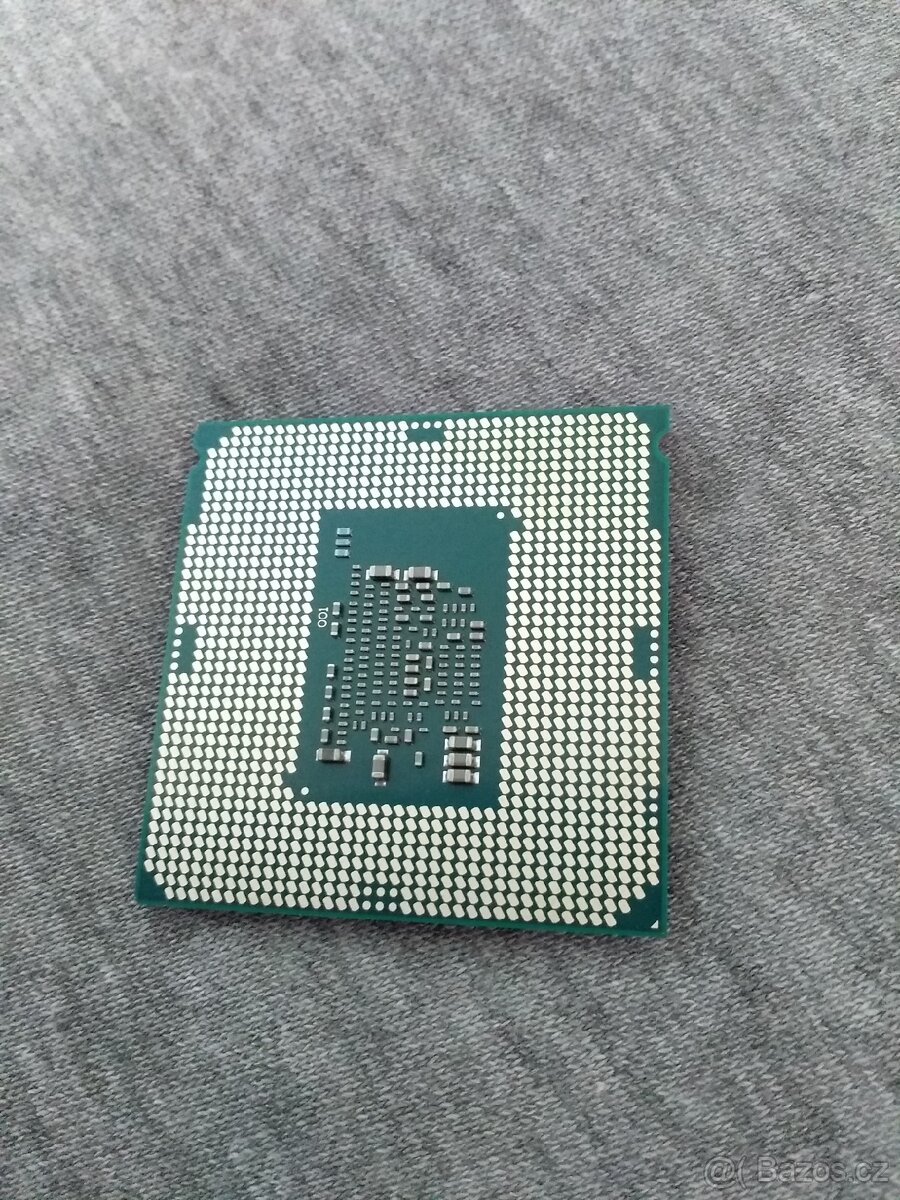Intel Core i3-6100T - 2