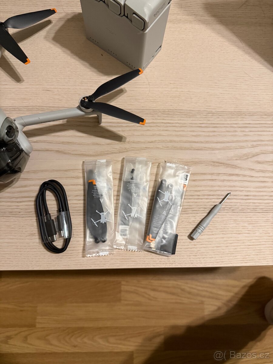 DJI Mini 4 Pro fly more combo - 2