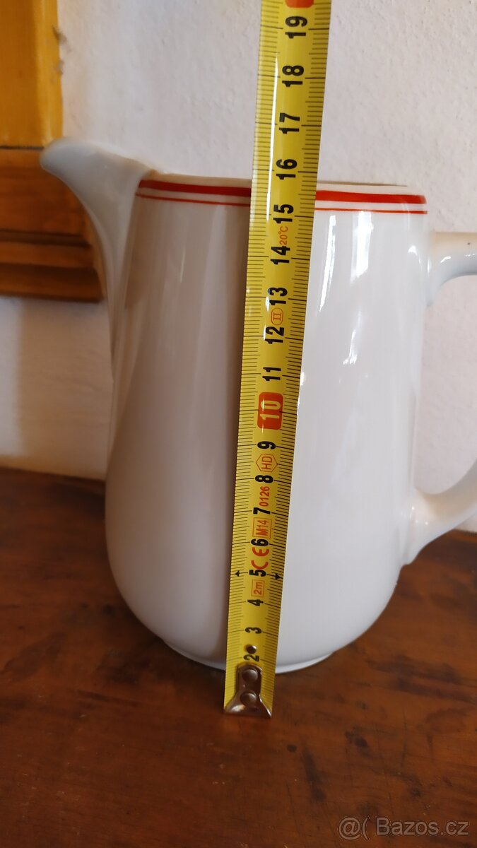 Starý retro džbán - 2