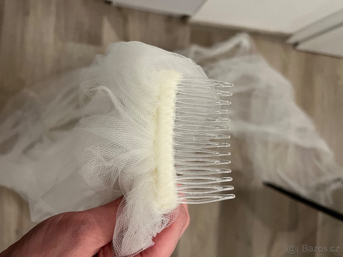 Hladký svatební závoj Poirier - 2