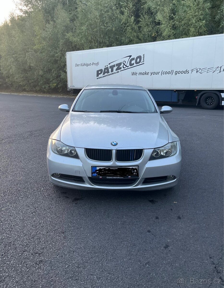 Bmw e90 320i 110kw - 2