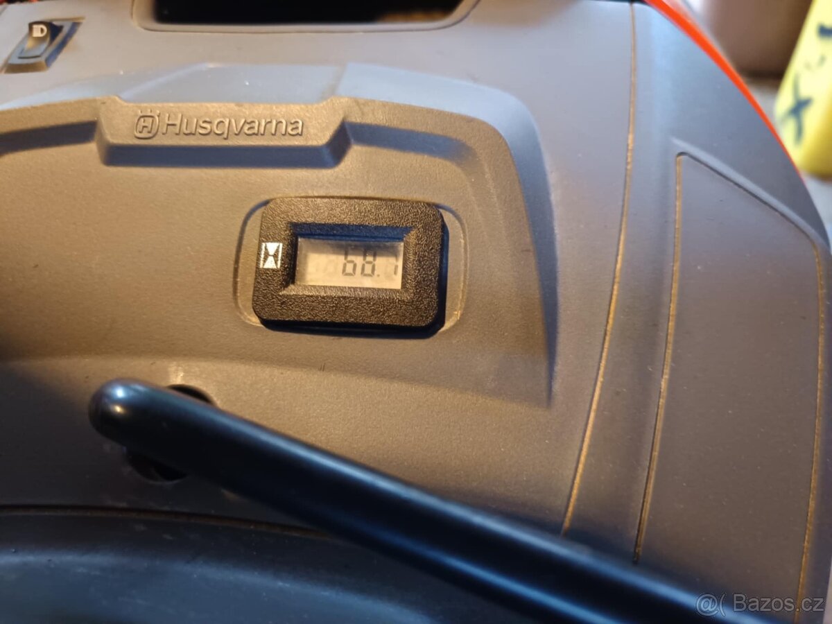 Prodám Husqvarna TC 242T - 2