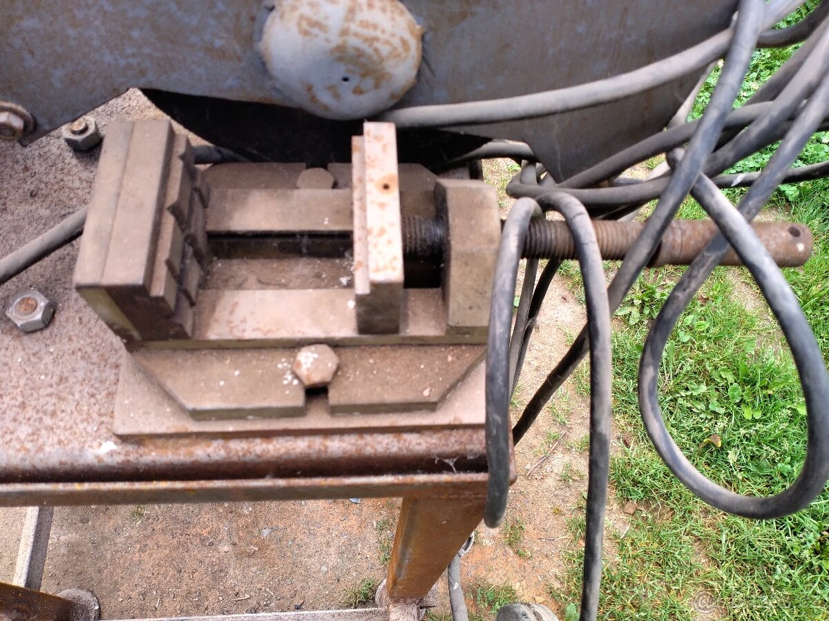 Rozbrušovací pila - 2