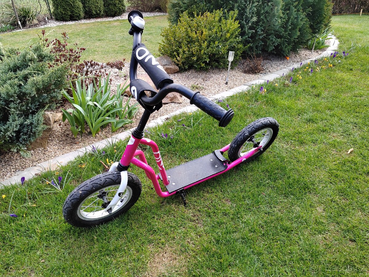 Dětská růžová koloběžka - Yedoo one - 2