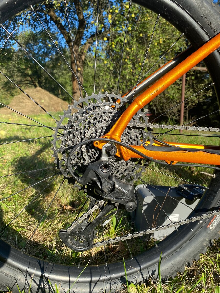 Trek Roscoe 7 (2021), 27,5”, rám M/L - 2