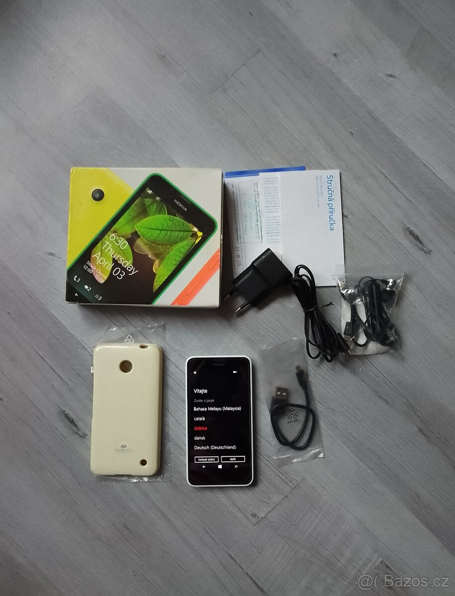Nokia Lumia 630 RM-976, white/bílá - 2