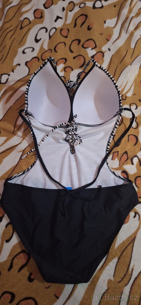 Jednodílné plavky - 2