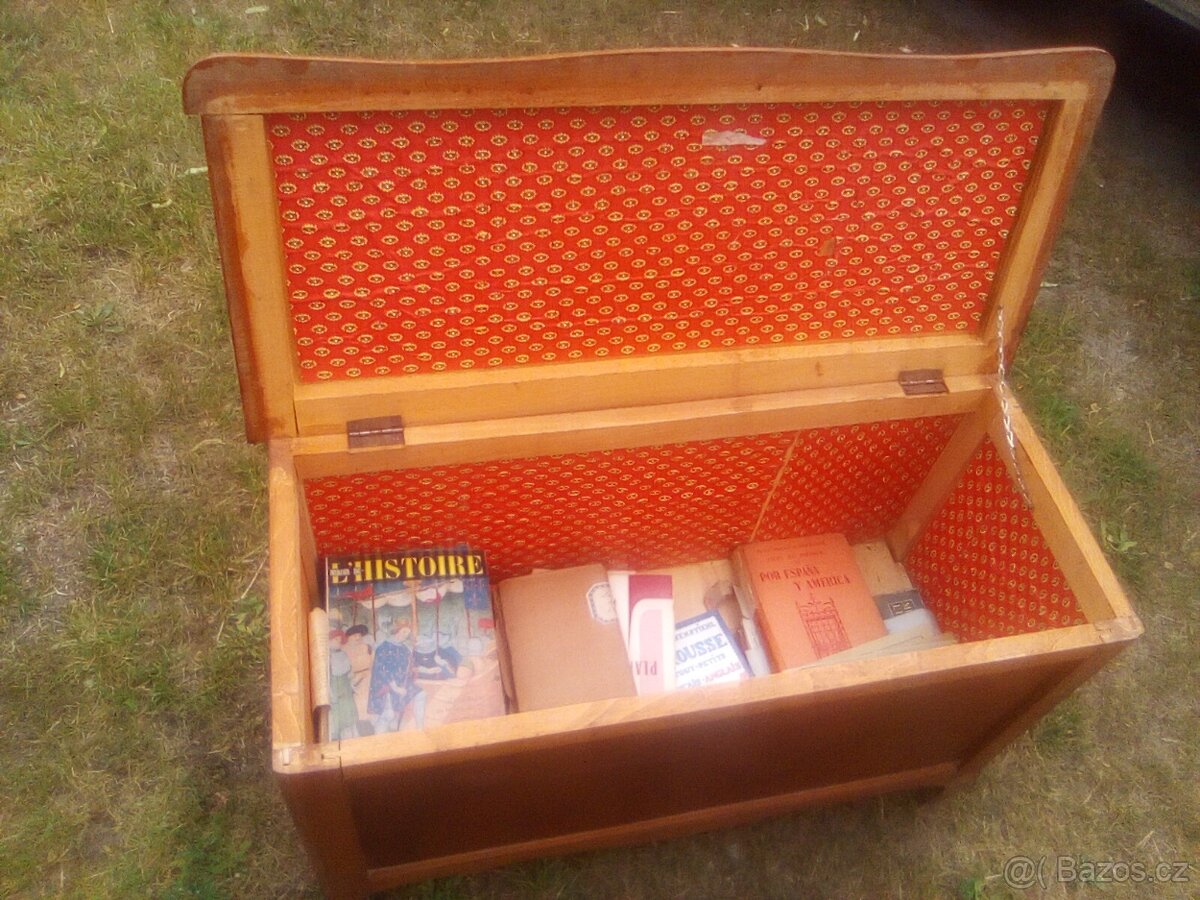 Dubová truhlice - 2