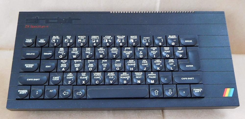 Sinclair ZX Spectrum+, příslušenství-hry-literatura - 2
