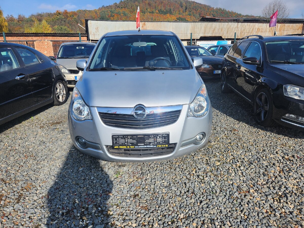Opel Agila 1.2 i 63 kW - 2