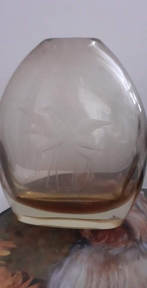 Váza hutni sklo - 2